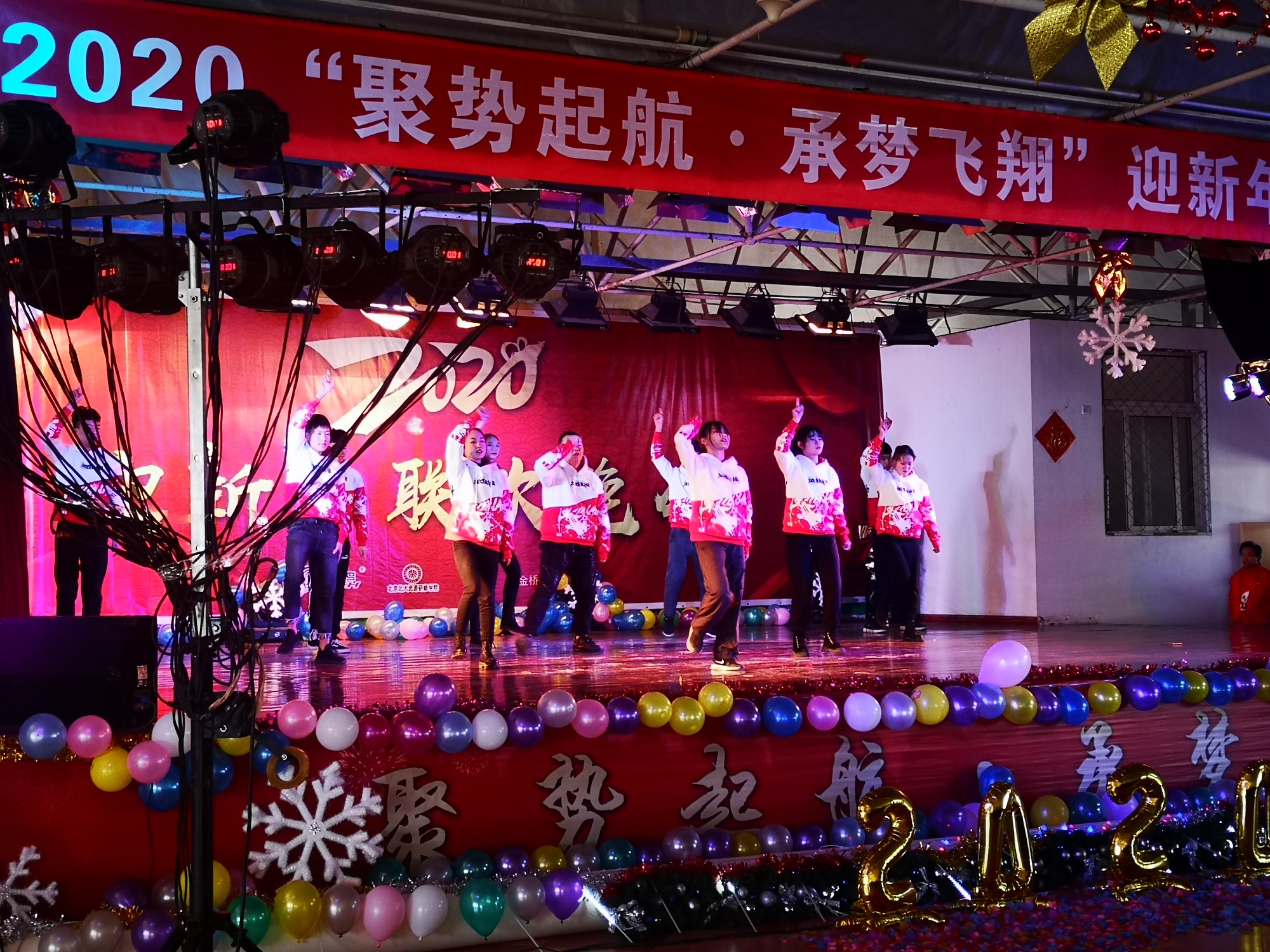 图片关键词
